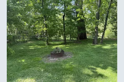 2027 South Point Road, Green Bay, WI 54313 - Photo 17