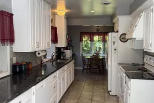 2027 S Point Rd, Green Bay, WI 54313 - Photo 31