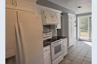 2027 South Point Road, Green Bay, WI 54313 - Photo 25