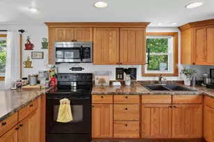 N6788 Harrison Rd, Hilbert, WI 54129 - Photo 5
