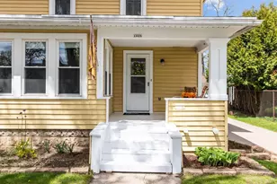 1028 W Summer St, Appleton, WI 54914 - Photo 3