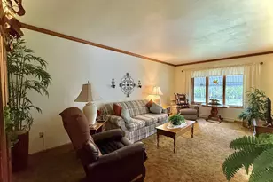 580 NW Cumberland St, Berlin, WI 54923 - Photo 5