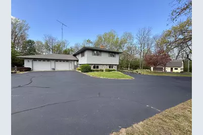 580 NW Cumberland Street, Berlin, WI 54923 - Photo 1