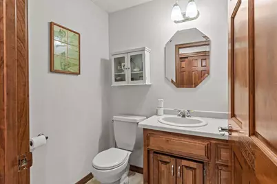 130 Hilltop Drive, Neenah, WI 54956 - Photo 33