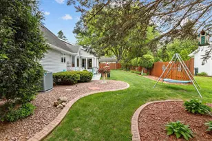 130 Hilltop Dr, Neenah, WI 54956 - Photo 49