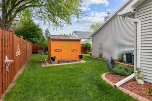 130 Hilltop Dr, Neenah, WI 54956 - Photo 51