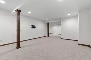 130 Hilltop Dr, Neenah, WI 54956 - Photo 41