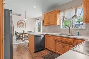 N9634 Chadbury Ln, Appleton, WI 54915 - Photo 9