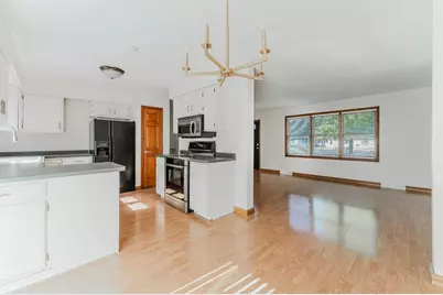 992 Honey Creek Road, Oshkosh, WI 54904 - Photo 15