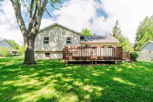 992 Honey Creek Rd, Oshkosh, WI 54904 - Photo 35