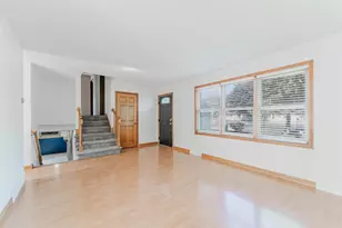992 Honey Creek Rd, Oshkosh, WI 54904 - Photo 7