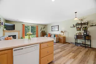1300 Alpine Dr, Green Bay, WI 54311 - Photo 11
