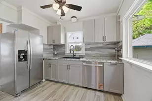 410 Granite St, Waupaca, WI 54981 - Photo 7
