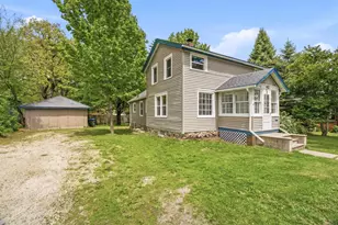 410 Granite St, Waupaca, WI 54981 - Photo 3