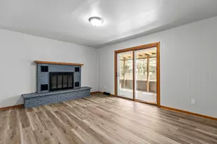 813 Minerva St, Horicon, WI 53032 - Photo 13
