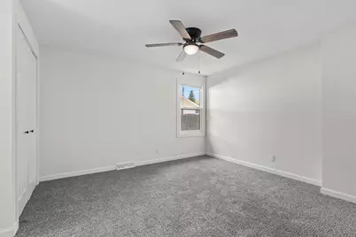 1322 Broad Street, Oshkosh, WI 54901 - Photo 11