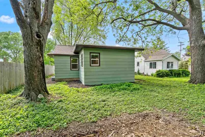 1322 Broad Street, Oshkosh, WI 54901 - Photo 23
