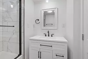 1322 Broad St, Oshkosh, WI 54901 - Photo 15