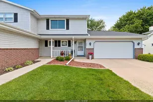 437 Silver Spring Dr, Green Bay, WI 54303 - Photo 1