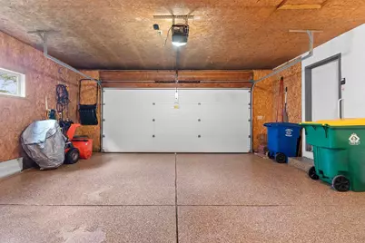 437 Silver Spring Drive, Green Bay, WI 54303 - Photo 33