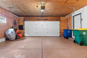 437 Silver Spring Dr, Green Bay, WI 54303 - Photo 33