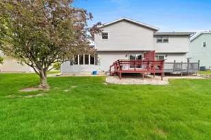 437 Silver Spring Dr, Green Bay, WI 54303 - Photo 35
