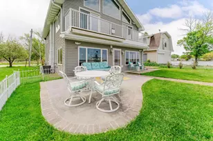 2210 Westwind Rd, Oshkosh, WI 54904 - Photo 55