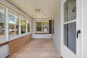 308 Harvard St, Green Bay, WI 54303 - Photo 5