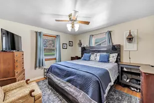 1157 S Fisk St, Green Bay, WI 54304 - Photo 11