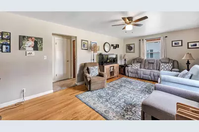 1157 S Fisk Street, Green Bay, WI 54304 - Photo 5