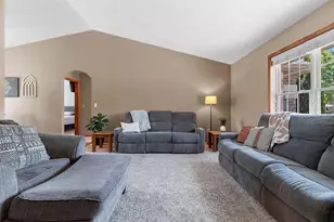 384 Southern Star Ln, De Pere, WI 54115 - Photo 5