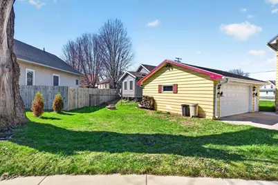 208 Depot Street, Kaukauna, WI 54130 - Photo 7
