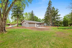 1964 Blueberry Ln, Green Bay, WI 54304 - Photo 37