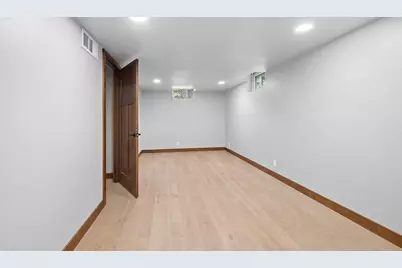 1964 Blueberry Lane, Green Bay, WI 54304 - Photo 29