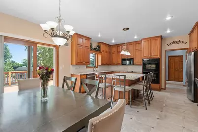 1604 Meadow Wood Court, Green Bay, WI 54313 - Photo 13