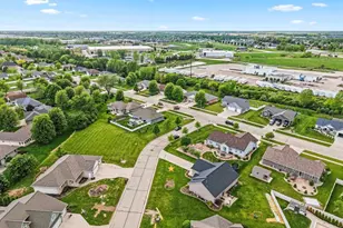 2288 Glen Meadows Cir, De Pere, WI 54115 - Photo 67