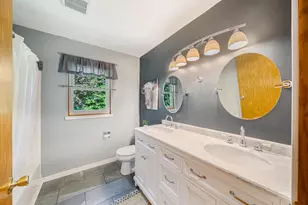 3393 Harbor Bay Rd, Oshkosh, WI 54901 - Photo 19