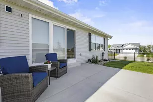 1740 Patriot Wy, Neenah, WI 54956 - Photo 25