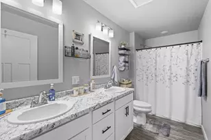 1740 Patriot Wy, Neenah, WI 54956 - Photo 19