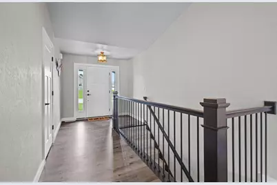 2909 Grand Cypress Lane, Green Bay, WI 54311 - Photo 7