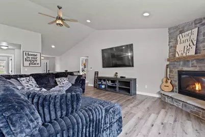 2909 Grand Cypress Lane, Green Bay, WI 54311 - Photo 11