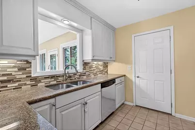2214 Steward Court, Sun Prairie, WI 53590 - Photo 5