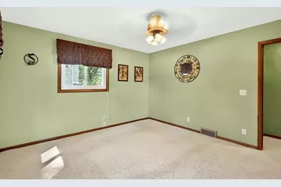 2214 Steward Court, Sun Prairie, WI 53590 - Photo 39