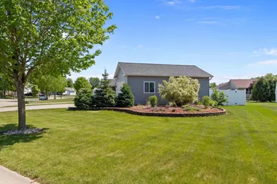 N1723 Chesapeake Court, Greenville, WI 54942 - Photo 35
