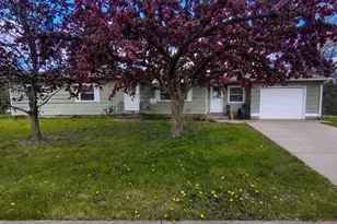 218 S Bills St, Augusta, WI 54722 - Photo 1