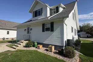106 E State St, Bonduel, WI 54107 - Photo 5