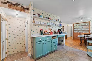 151 E Briar Ln, Green Bay, WI 54301 - Photo 13