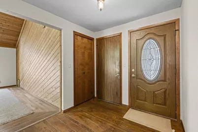 921 Divot Place, Green Bay, WI 54313 - Photo 7