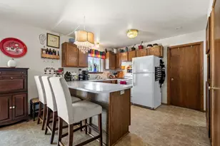 316 Desplaine Rd, De Pere, WI 54115 - Photo 11