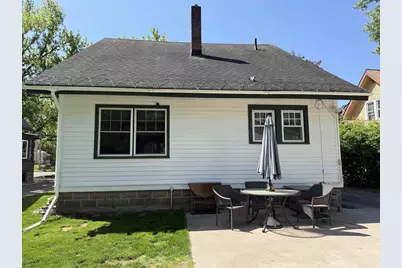 416 W Fulton Street, Waupaca, WI 54981 - Photo 3